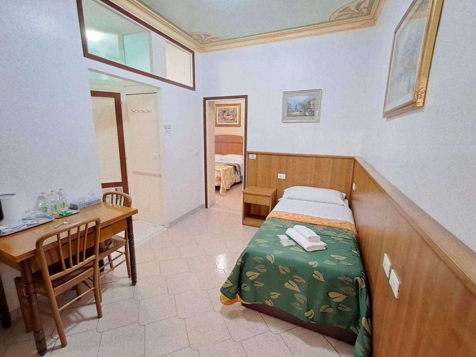 Nahid Accommodation Rome Exterior photo